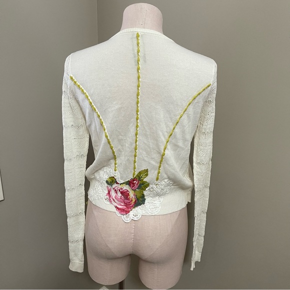 ARATTA SILENT JOURNEY Open Front Cardigan with Floral Back Detail - Picture 3 of 10